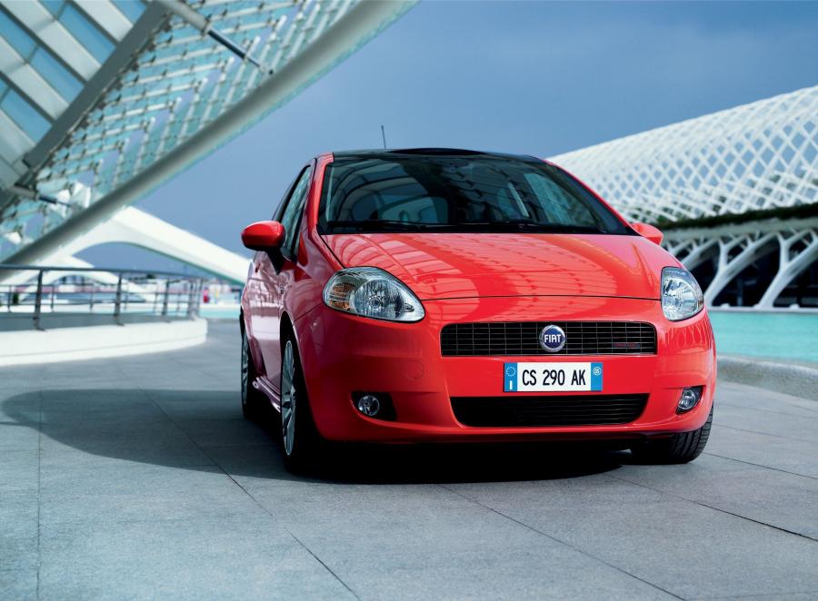  Fiat Grande Punto Multijet 3-Door 2005 года  (фото 30 из 51)